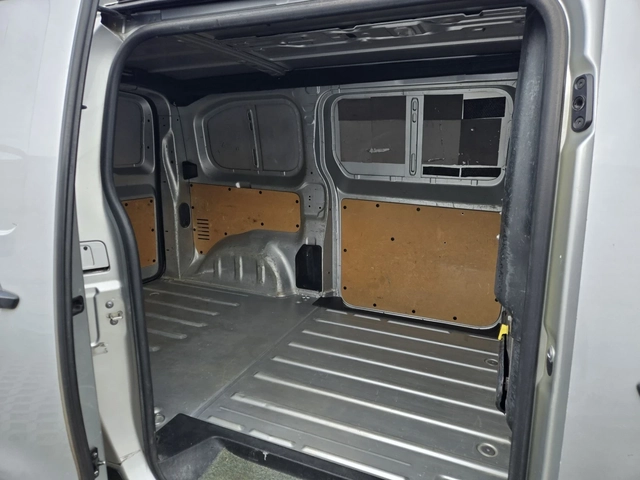Citroen Jumpy 1.6HDI-116кс= 6ск= BLIND SPOT= CAR PLAY= ПАРКТРОНИ - автомобили, коли, обяви за нови и употребявани 8