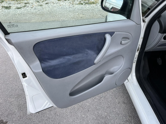 Citroen Xsara picasso 2.0HDI 90кс КЛИМАТРОНИК АВТОПИЛОТ - автомобили, коли, обяви за нови и употребявани 6