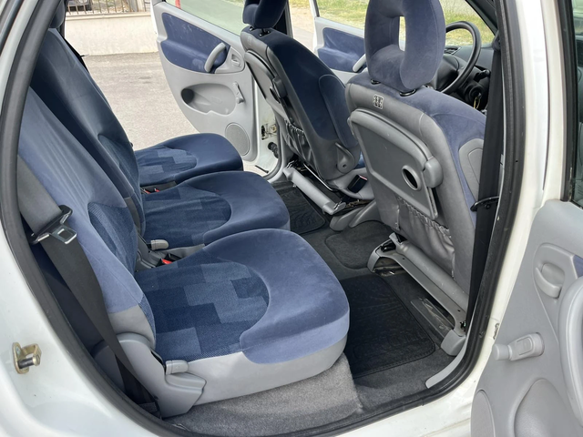 Citroen Xsara picasso 2.0HDI 90кс КЛИМАТРОНИК АВТОПИЛОТ - автомобили, коли, обяви за нови и употребявани 9