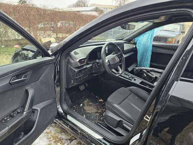 Cupra Formentor 1.5tsi 150к.с - автомобили, коли, обяви за нови и употребявани 8