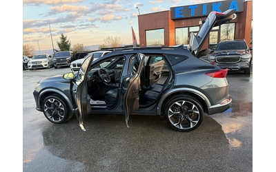 Cupra Formentor 2.0d-4x4-Panorama-Distronik-Kamera-Led-Bixenon-Ful - автомобили, коли, обяви за нови и употребявани 14