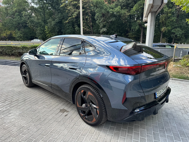 Cupra Tavascan VZ ADRENALINE 4DRIVE 340HP - автомобили, коли, обяви за нови и употребявани 5