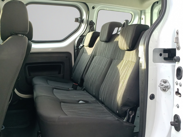 Dacia DOKKER 1.5 DCi 90hp MT5 N1 E6 - автомобили, коли, обяви за нови и употребявани 10