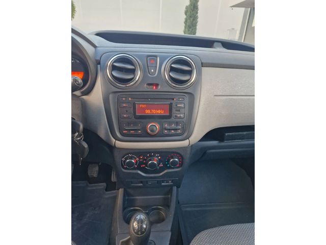 Dacia Dokker 1.5 / 90 к. с. - автомобили, коли, обяви за нови и употребявани 6
