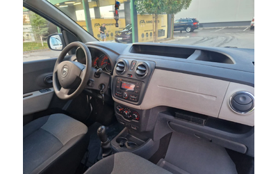 Dacia Dokker 1.5 / 90 к. с. - автомобили, коли, обяви за нови и употребявани 8