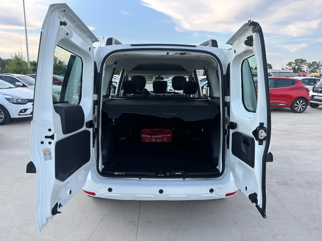 Dacia Dokker НАВИ- 1.5 DCI-6 скорости - автомобили, коли, обяви за нови и употребявани 10