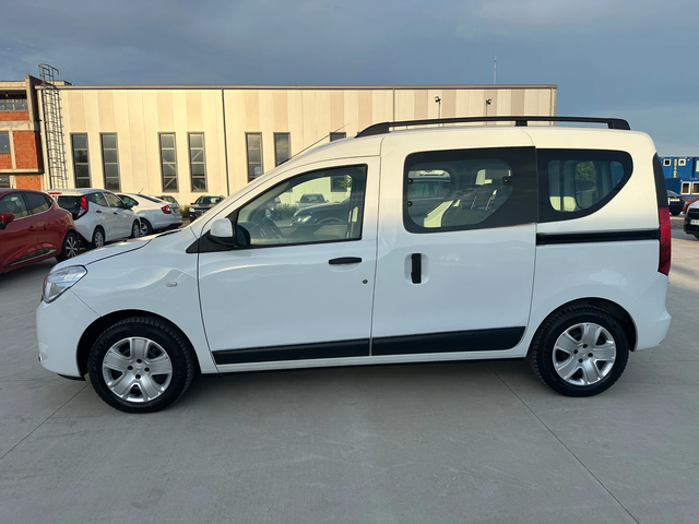 Dacia Dokker НАВИ- 1.5 DCI-6 скорости - автомобили, коли, обяви за нови и употребявани 1