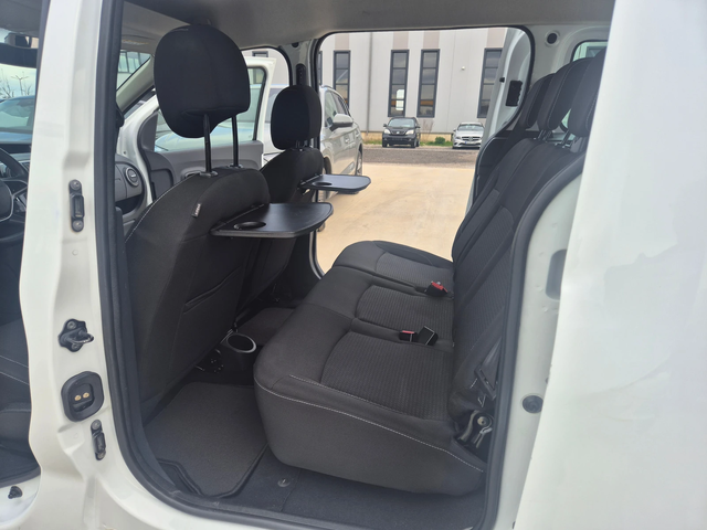 Dacia Dokker N-1= 1.5DCI - автомобили, коли, обяви за нови и употребявани 12