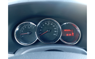 Dacia Dokker 5 врати, Италия - автомобили, коли, обяви за нови и употребявани 12