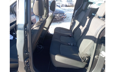 Dacia Dokker 5 врати, Италия - автомобили, коли, обяви за нови и употребявани 7