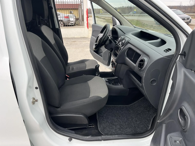 Dacia Dokker 1.2TURBO 116кс. EURO 6 КЛИМАТИК - автомобили, коли, обяви за нови и употребявани 8