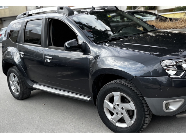 Dacia Duster 1.2 TCe (125 кс) - автомобили, коли, обяви за нови и употребявани 1