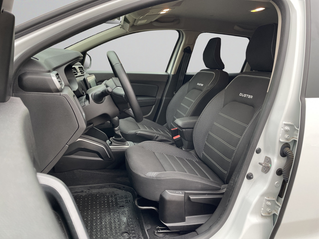 Dacia DUSTER 1.3 TCe 150 hp EDC - автомобили, коли, обяви за нови и употребявани 9