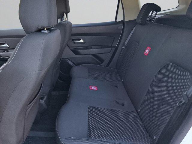 Dacia DUSTER 1.5dCi 116hp BVM6 4WD E6 - автомобили, коли, обяви за нови и употребявани 11