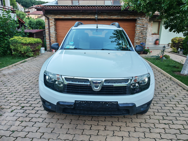 Dacia Duster ==1.5DCI-4X4-6 скорости - автомобили, коли, обяви за нови и употребявани 1