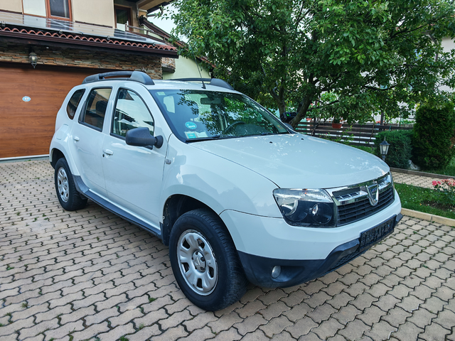 Dacia Duster ==1.5DCI-4X4-6 скорости - автомобили, коли, обяви за нови и употребявани 2