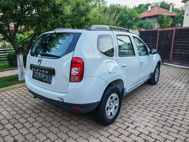 Dacia Duster ==1.5DCI-4X4-6 скорости - автомобили, коли, обяви за нови и употребявани 3