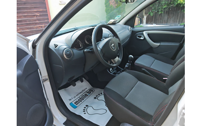 Dacia Duster ==1.5DCI-4X4-6 скорости - автомобили, коли, обяви за нови и употребявани 6