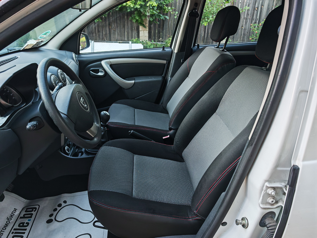 Dacia Duster ==1.5DCI-4X4-6 скорости - автомобили, коли, обяви за нови и употребявани 7