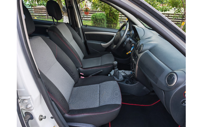 Dacia Duster ==1.5DCI-4X4-6 скорости - автомобили, коли, обяви за нови и употребявани 8