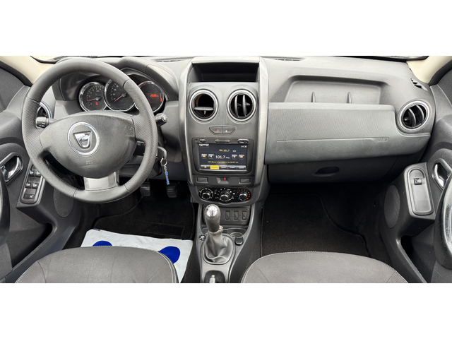 Dacia Duster 1,6i bi-fuel GPL, 105k.c., нави, 4х2, евро 5В, клима, usb, aux, ел.пакет, Италия - автомобили, коли, обяви за нови и употребявани 11