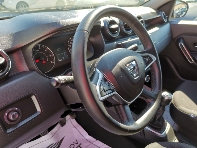 Dacia Duster 1.6i E6C PRESTIGE - автомобили, коли, обяви за нови и употребявани 12
