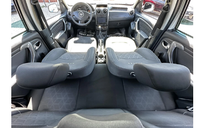 Dacia Duster 1.6I 105HP ГАЗ НАВИ EURO5B - автомобили, коли, обяви за нови и употребявани 8