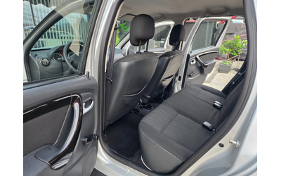 Dacia Duster 1.6i-105к.с EURO 5-4Х4-КЛИМАТИК-ШВЕЙЦАРИЯ - автомобили, коли, обяви за нови и употребявани 13