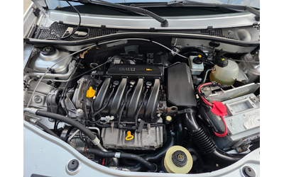 Dacia Duster 1.6i-105к.с EURO 5-4Х4-КЛИМАТИК-ШВЕЙЦАРИЯ - автомобили, коли, обяви за нови и употребявани 15