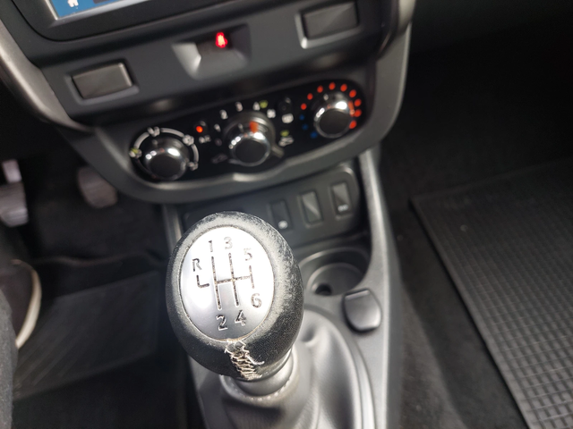 Dacia Duster 1, 5dci 110ps NAVI - автомобили, коли, обяви за нови и употребявани 9