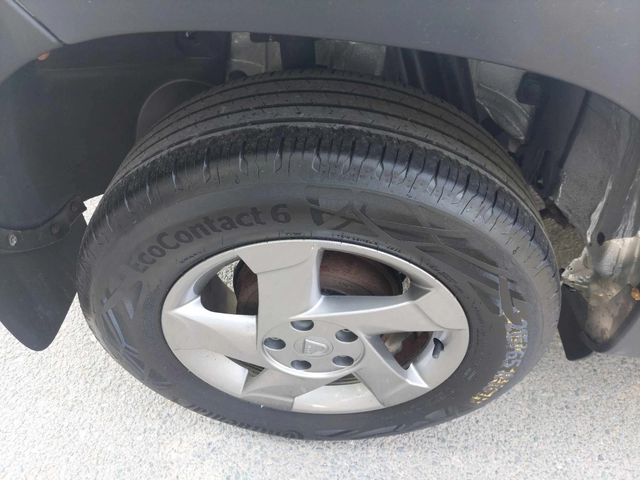 Dacia Duster 1,5dci 110ps 4X4 - автомобили, коли, обяви за нови и употребявани 12