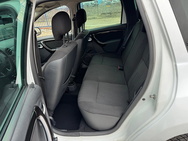 Dacia Duster 1.5DCI-4X4 - автомобили, коли, обяви за нови и употребявани 10