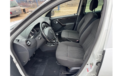 Dacia Duster 1.5DCI-4X4 - автомобили, коли, обяви за нови и употребявани 11
