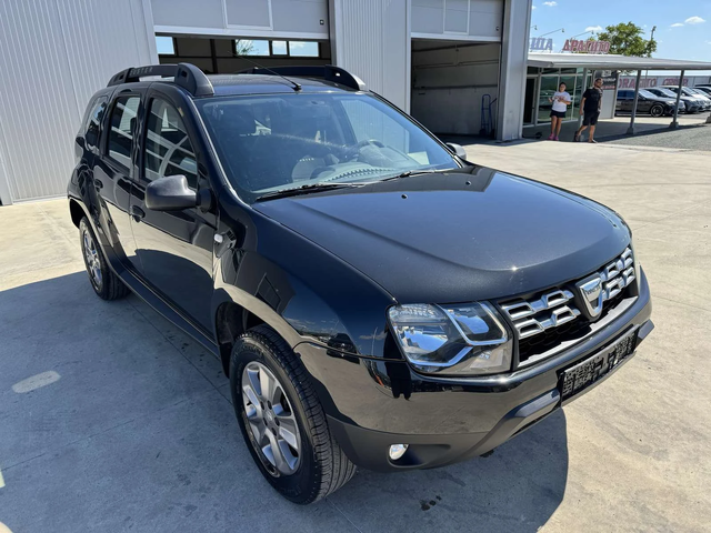 Dacia Duster 1.6* 105ps* НАВИ* FACE* КЛИМАТИК - автомобили, коли, обяви за нови и употребявани 6