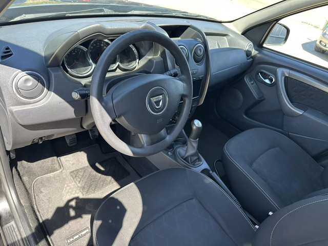 Dacia Duster 1.6* 105ps* НАВИ* FACE* КЛИМАТИК - автомобили, коли, обяви за нови и употребявани 8