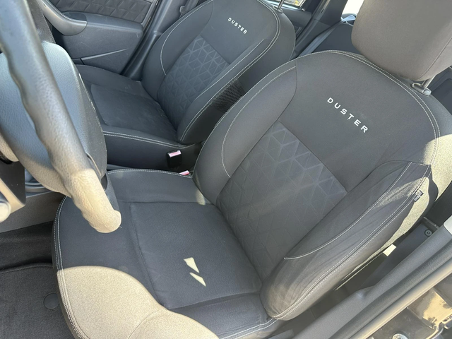 Dacia Duster 1.6* 105ps* НАВИ* FACE* КЛИМАТИК - автомобили, коли, обяви за нови и употребявани 9