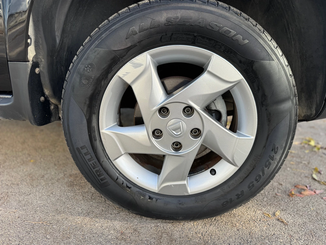 Dacia Duster 1.6SCE-2017-ГАЗ - автомобили, коли, обяви за нови и употребявани 7