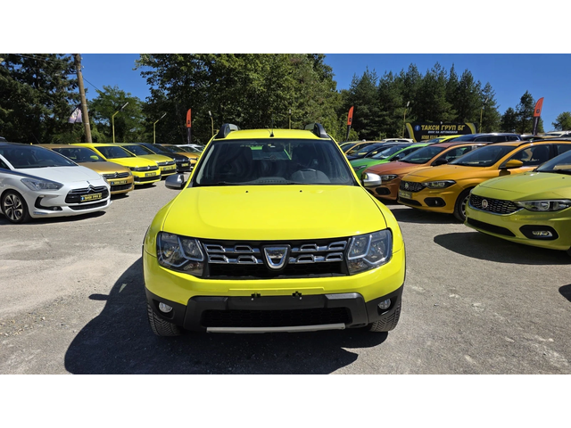 Dacia Duster 1.6i+ ЗаводскиГазИнж.* ГОТОВА ЗА Такси - автомобили, коли, обяви за нови и употребявани 1