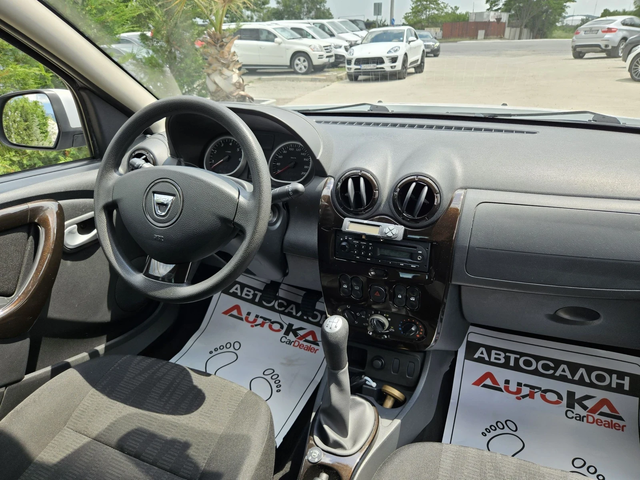 Dacia Duster 1.6I-105кс= ФАБРИЧНА ГАЗ= ПАРКТРОНИК= КЛИМАТИК - автомобили, коли, обяви за нови и употребявани 12