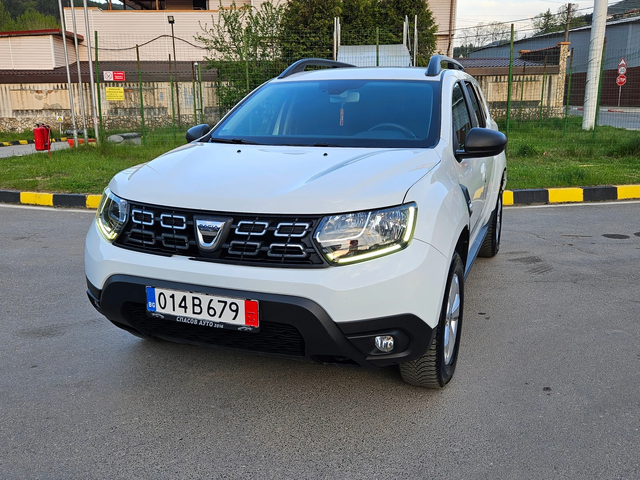 Dacia Duster 1.5 Dci Navig/Klimatik/Euro-6 - автомобили, коли, обяви за нови и употребявани 0