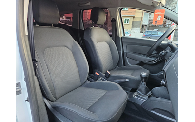 Dacia Duster 1.5 Dci Navig/Klimatik/Euro-6 - автомобили, коли, обяви за нови и употребявани 11