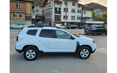 Dacia Duster 1.5 Dci Navig/Klimatik/Euro-6 - автомобили, коли, обяви за нови и употребявани 6