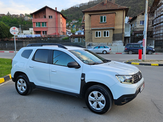 Dacia Duster 1.5 Dci Navig/Klimatik/Euro-6 - автомобили, коли, обяви за нови и употребявани 7