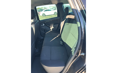 Dacia Duster 1.6i EURO 4 - автомобили, коли, обяви за нови и употребявани 10