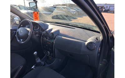 Dacia Duster 1.6i EURO 4 - автомобили, коли, обяви за нови и употребявани 9