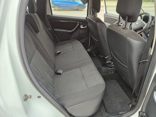 Dacia Duster 1.5DCI  107k.s - автомобили, коли, обяви за нови и употребявани 11