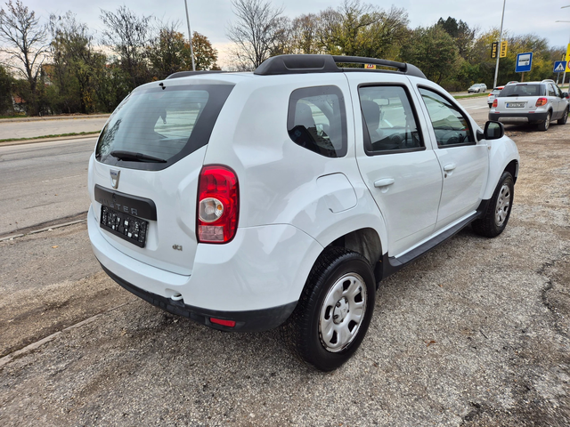 Dacia Duster 1.5DCI  107k.s - автомобили, коли, обяви за нови и употребявани 4