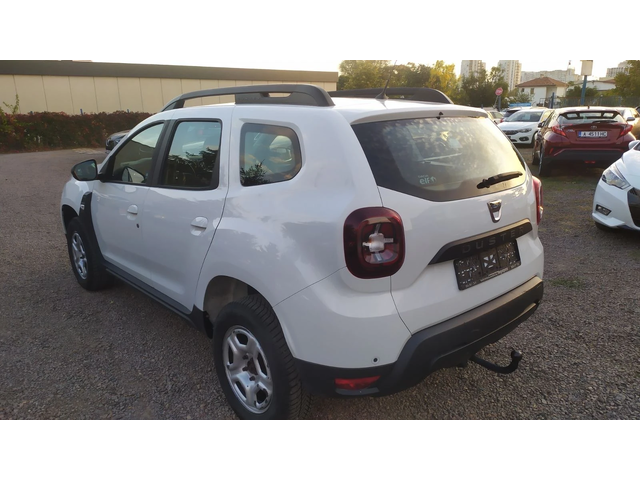 Dacia Duster SCe115Comf4x4, 115кс - автомобили, коли, обяви за нови и употребявани 3