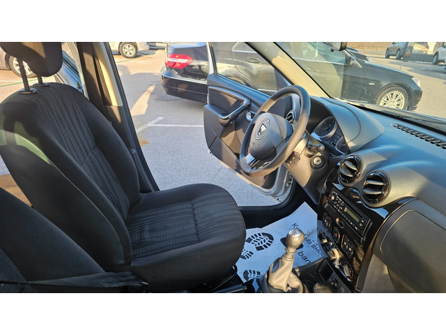 Dacia Duster 1.5DCI---153.000km - автомобили, коли, обяви за нови и употребявани 9