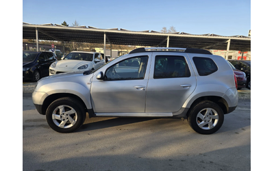 Dacia Duster 1.6i 110к.с фабрична газ - автомобили, коли, обяви за нови и употребявани 6